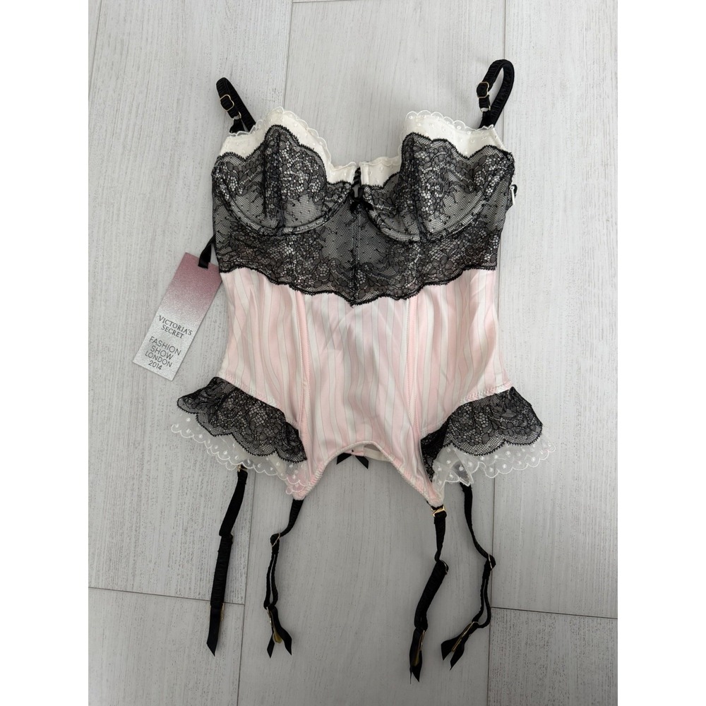 NWT Victoria's Secret FASHION SHOW London Garter Corset Sz 34C Pink White Black